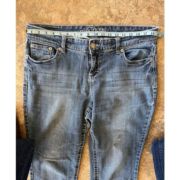 Maurices Curvy fit, women's size 13/14 SHORT - Picture 6 of 8